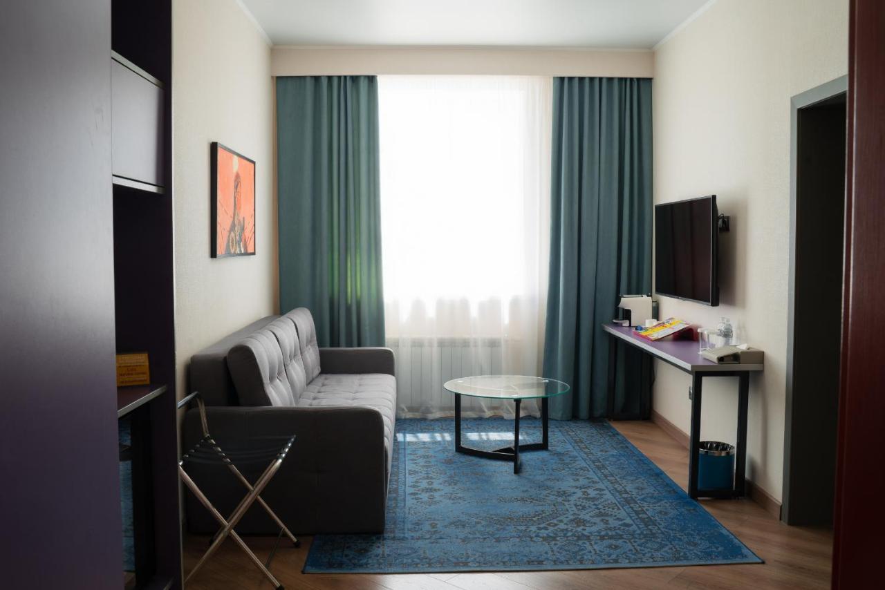 City Hotel Шымкент Экстерьер фото