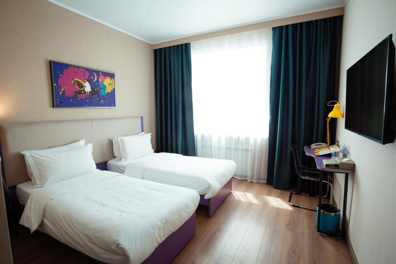 City Hotel Шымкент Экстерьер фото